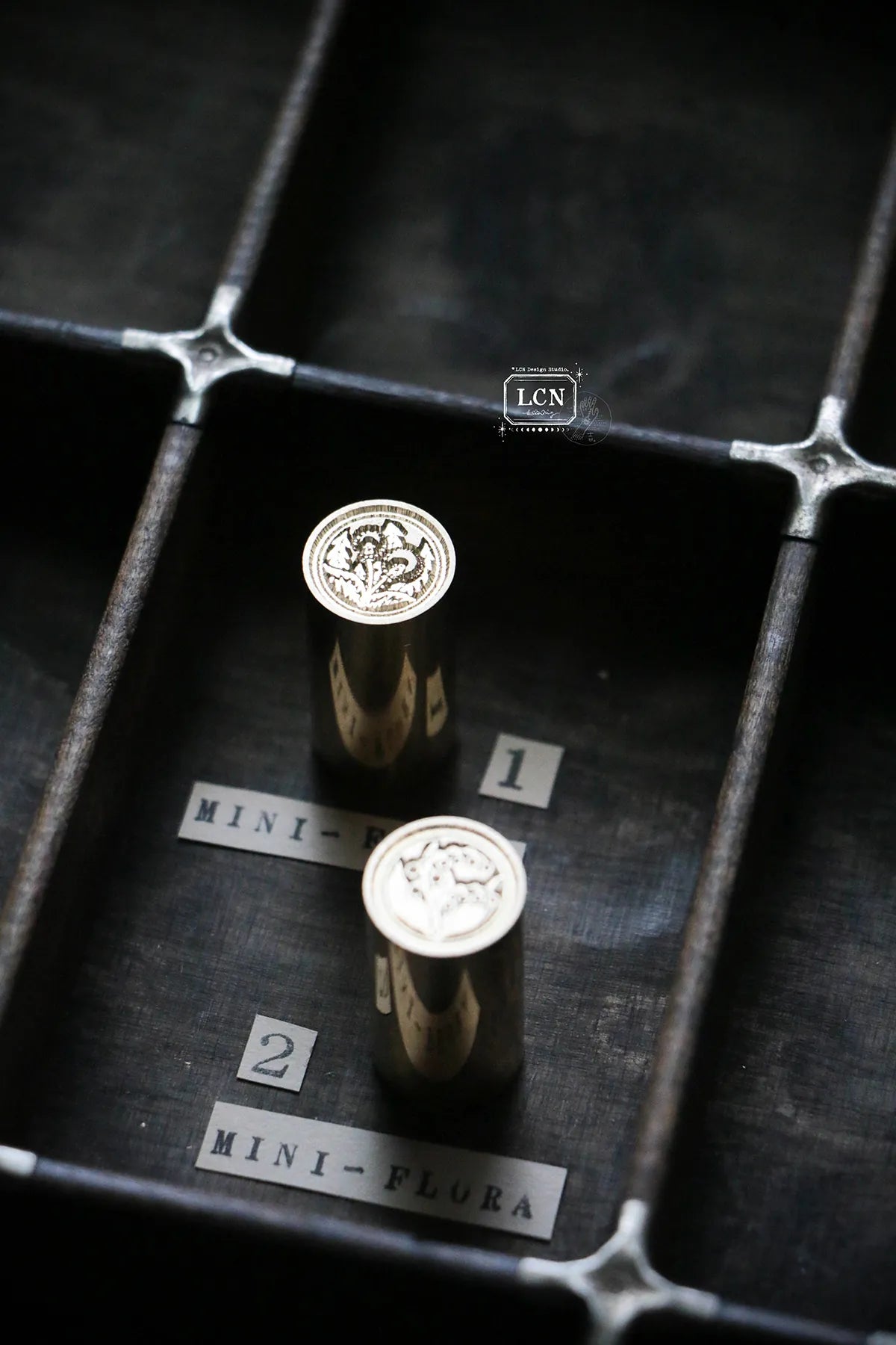 LCN Mini Double Sided Wax Seal Stamp Set Flora 1