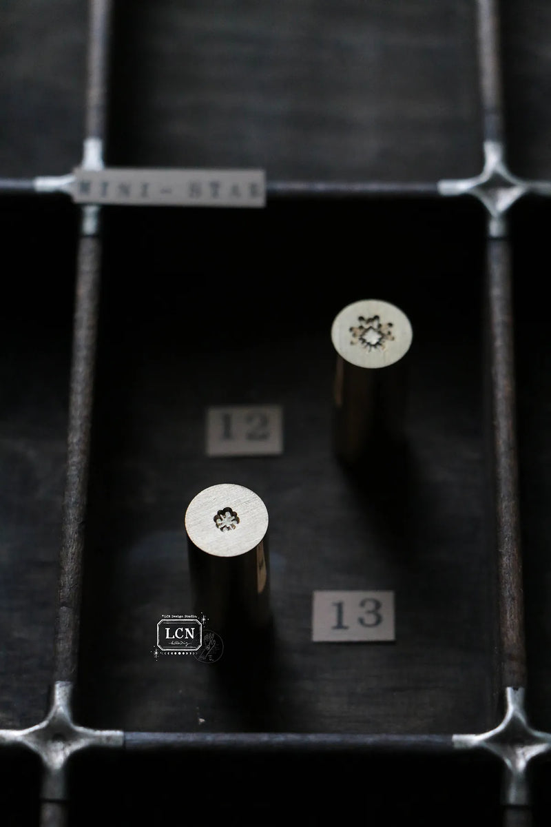 LCN Mini Double Sided Wax Seal Stamp Set Star 13