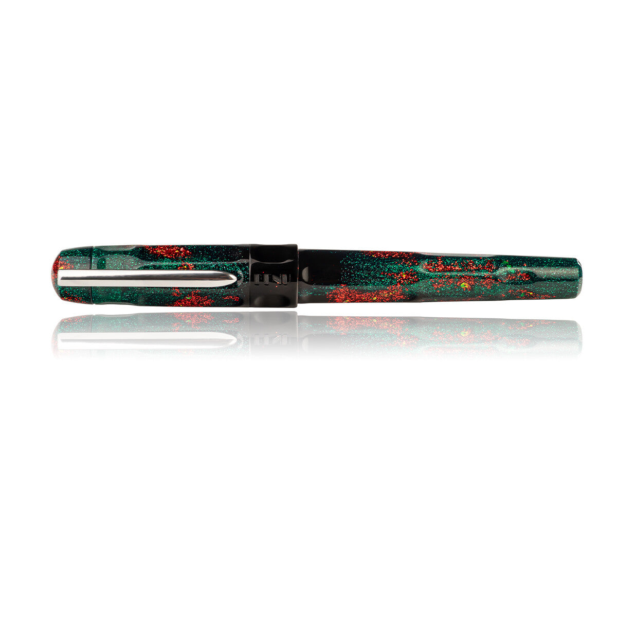 BENU Talisman Fountain Pen Dragon's Blood / Broad