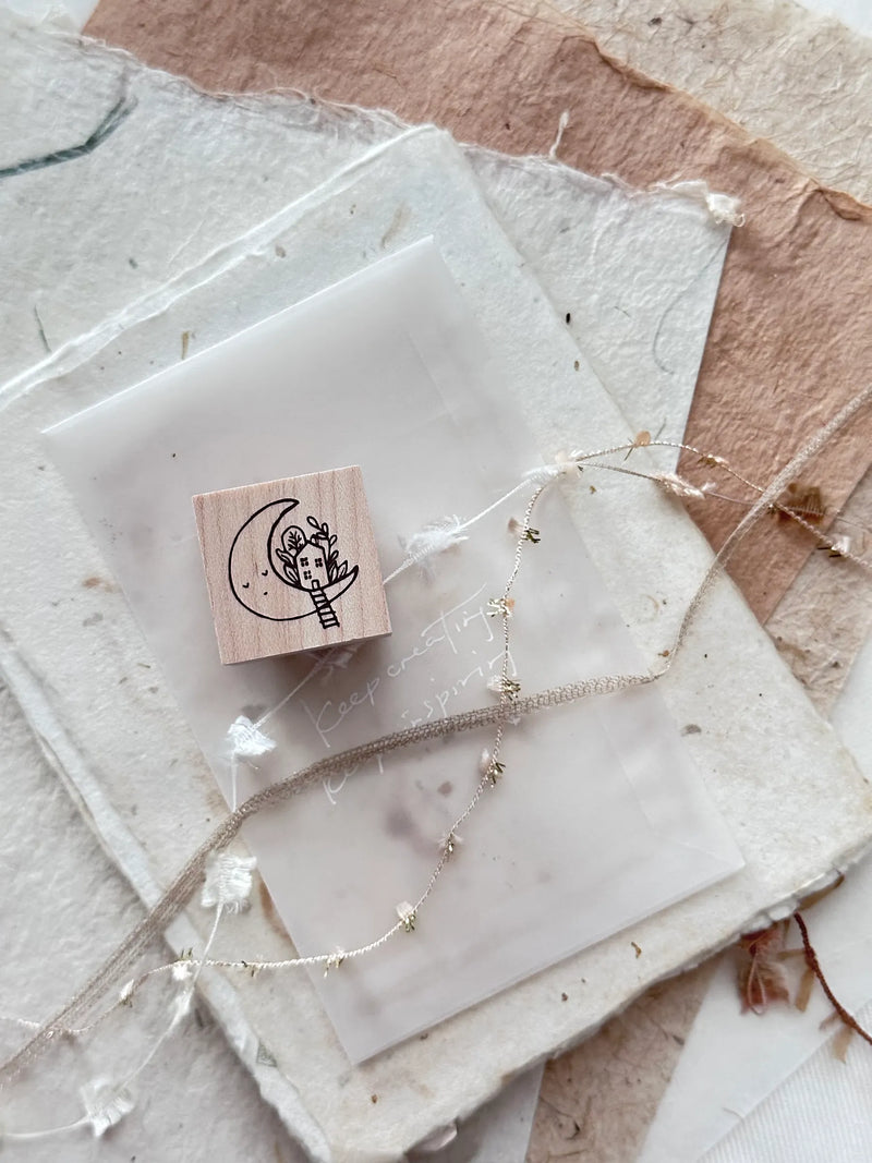 NOVE Explore Rubber Stamp Moon