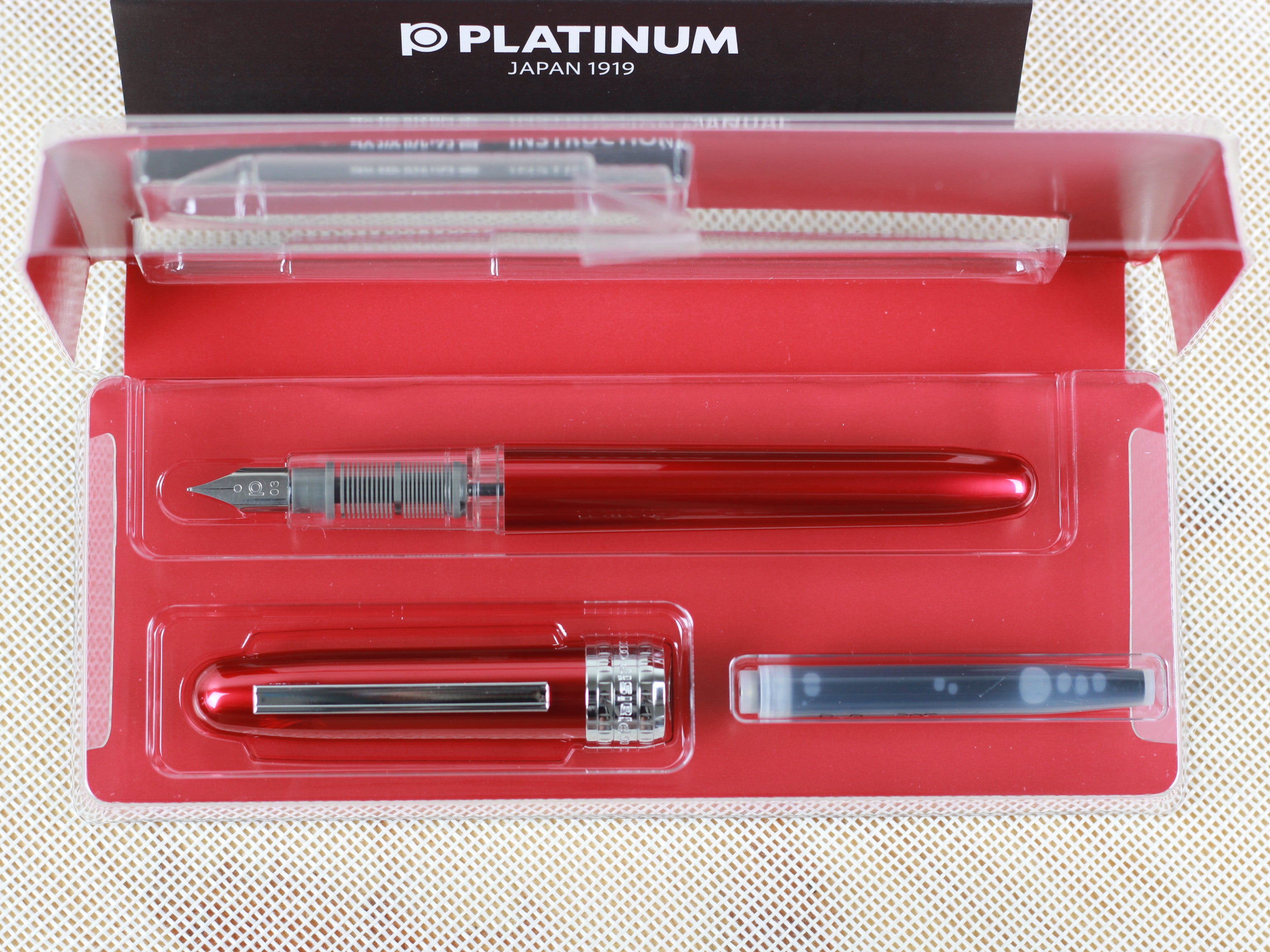 PLATINUM Plaisir Fountain Pen G Pack Red