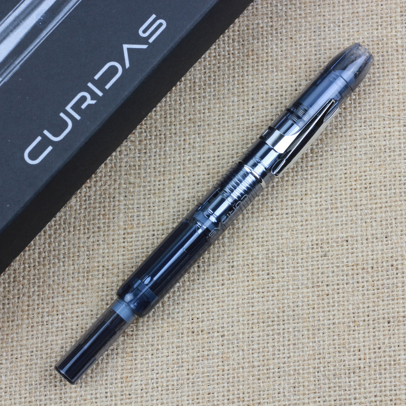 PLATINUM CURIDAS Fountain Pen + Gift Box : Graphite Smoke M