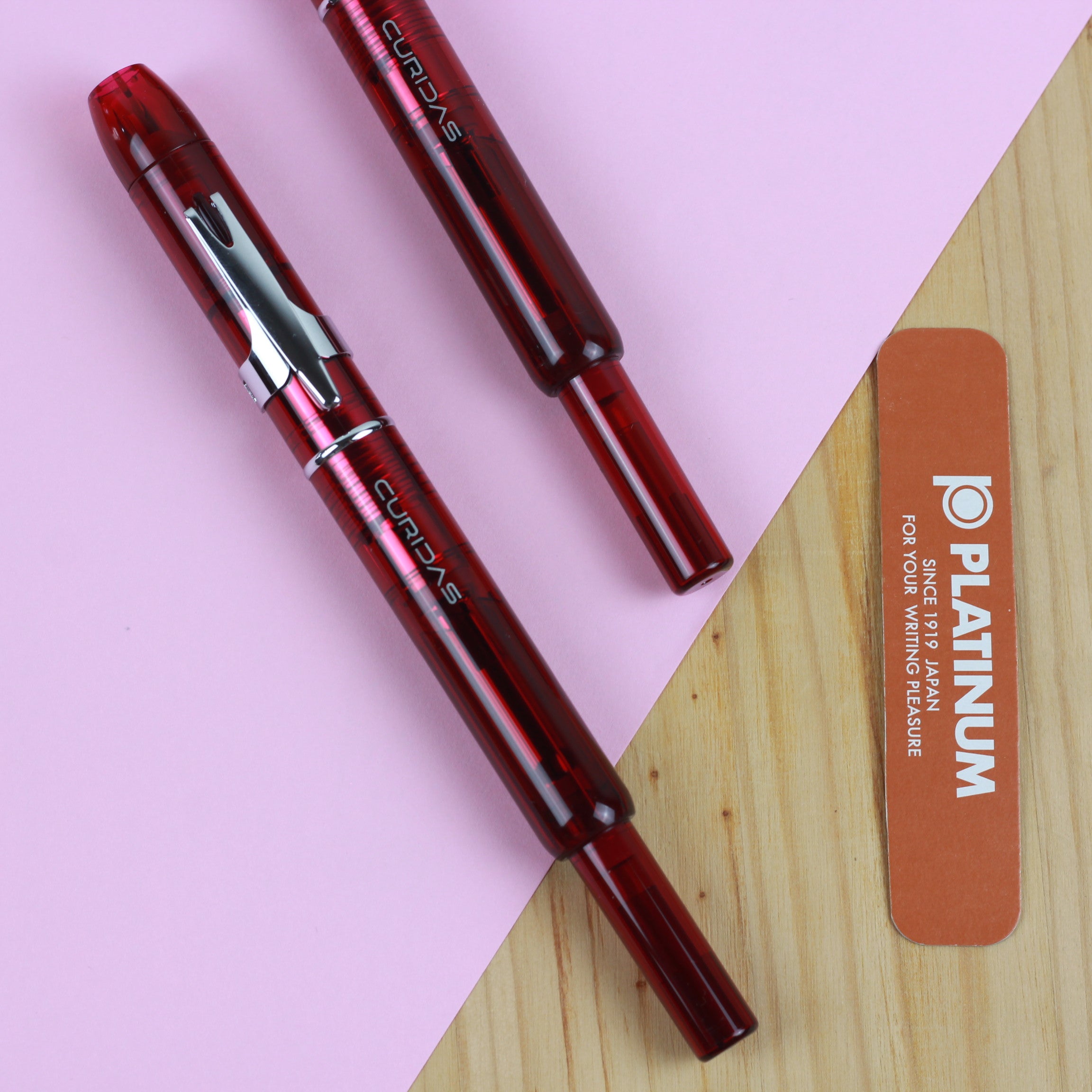 PLATINUM CURIDAS Fountain Pen + Gift Box : Gran Red F
