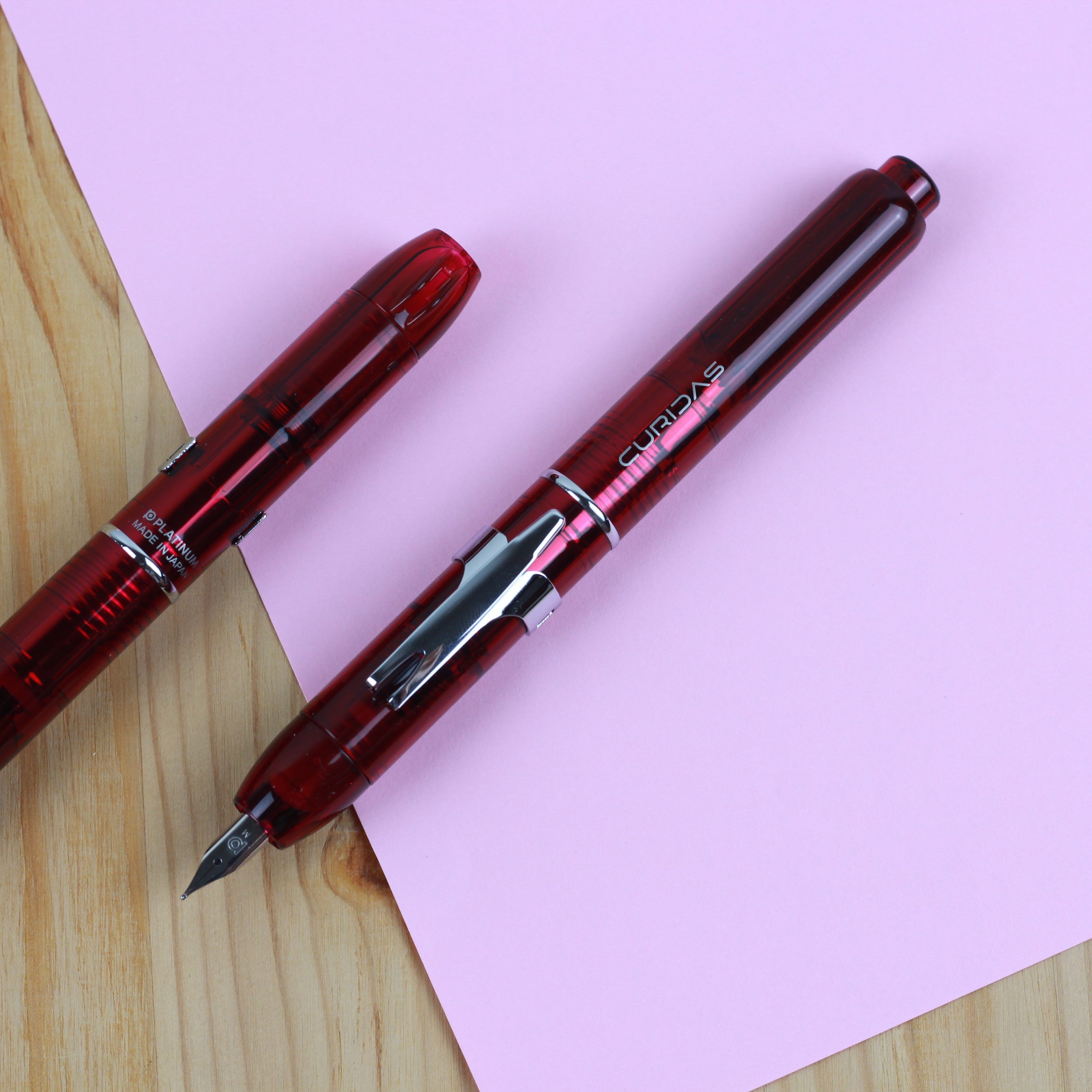 PLATINUM CURIDAS Fountain Pen + Gift Box : Gran Red M