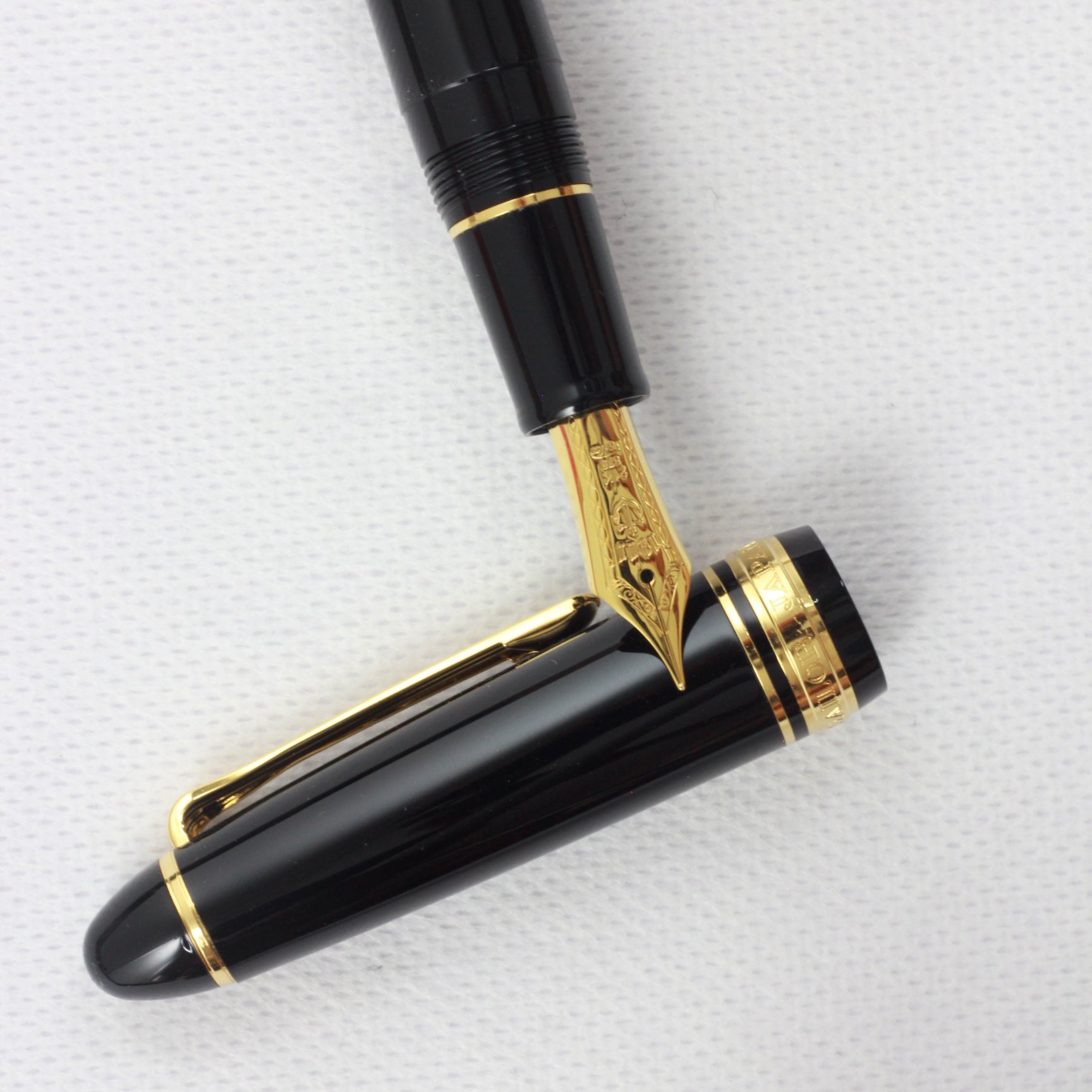 SAILOR 1911 Classic Black F.Pen GT 21K