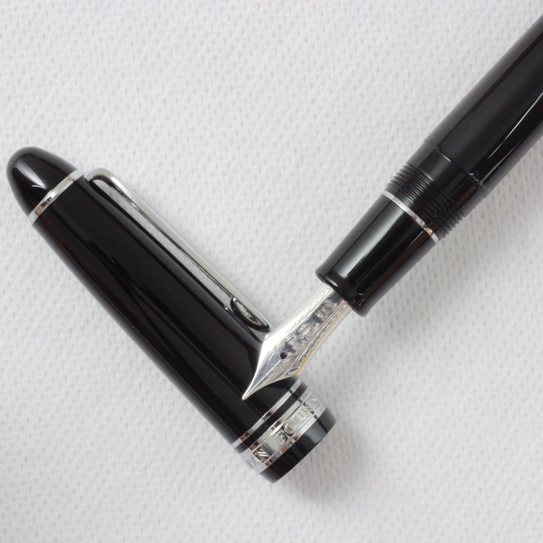 SAILOR 1911 Classic Black F.Pen GT 21K