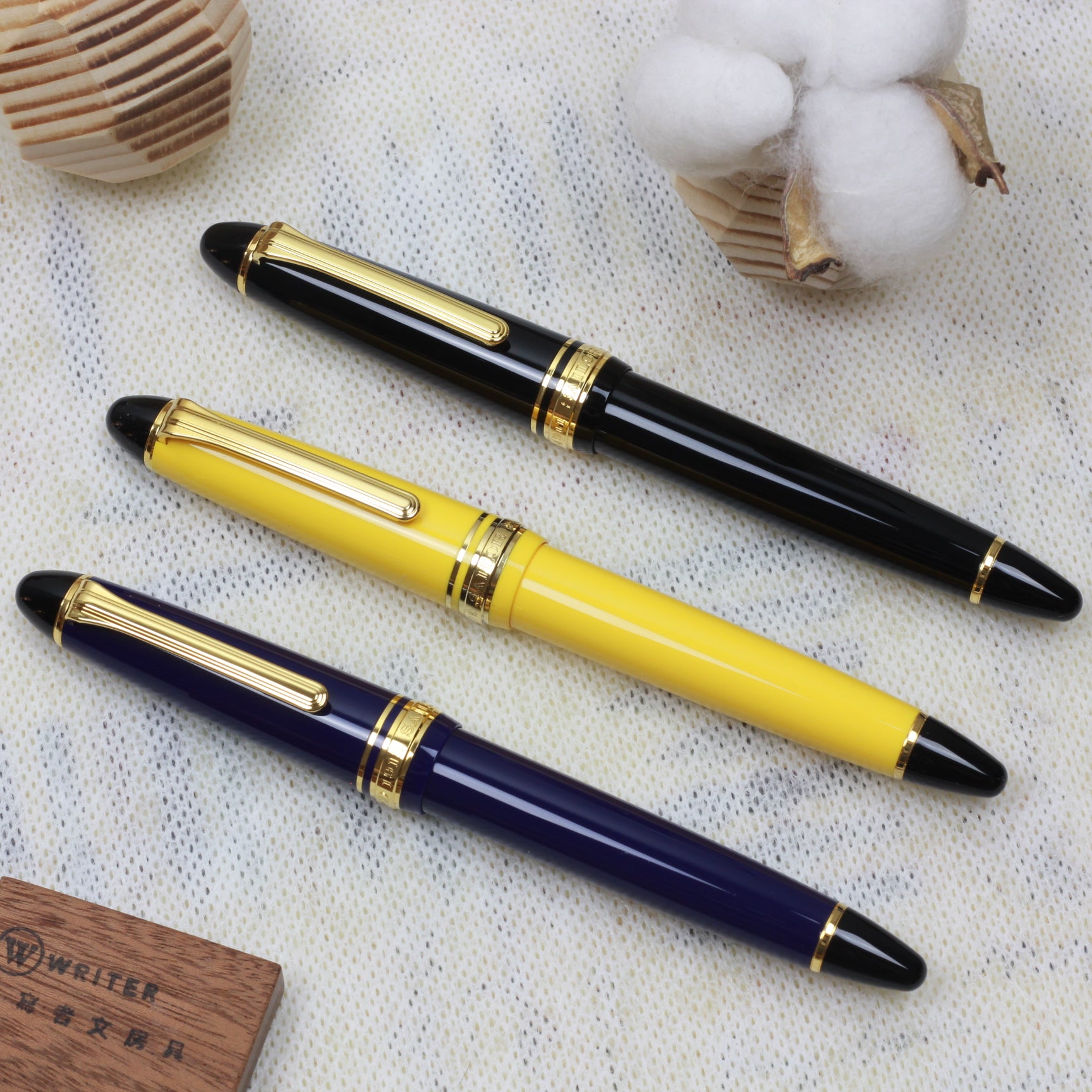 SAILOR 1911 Standard Blue F.Pen GT 14K