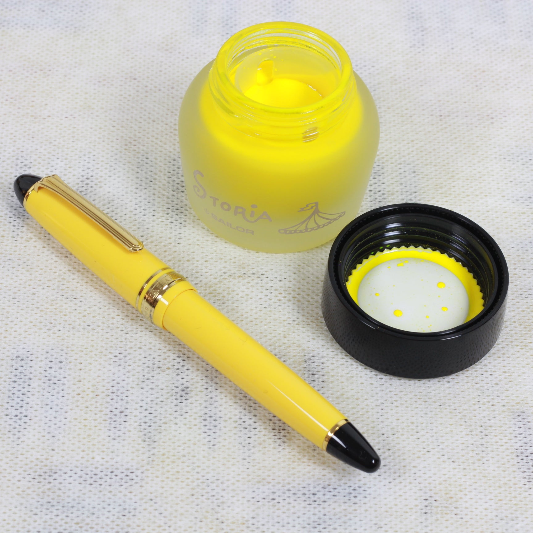SAILOR 1911 Standard Yellow F.Pen GT 14K