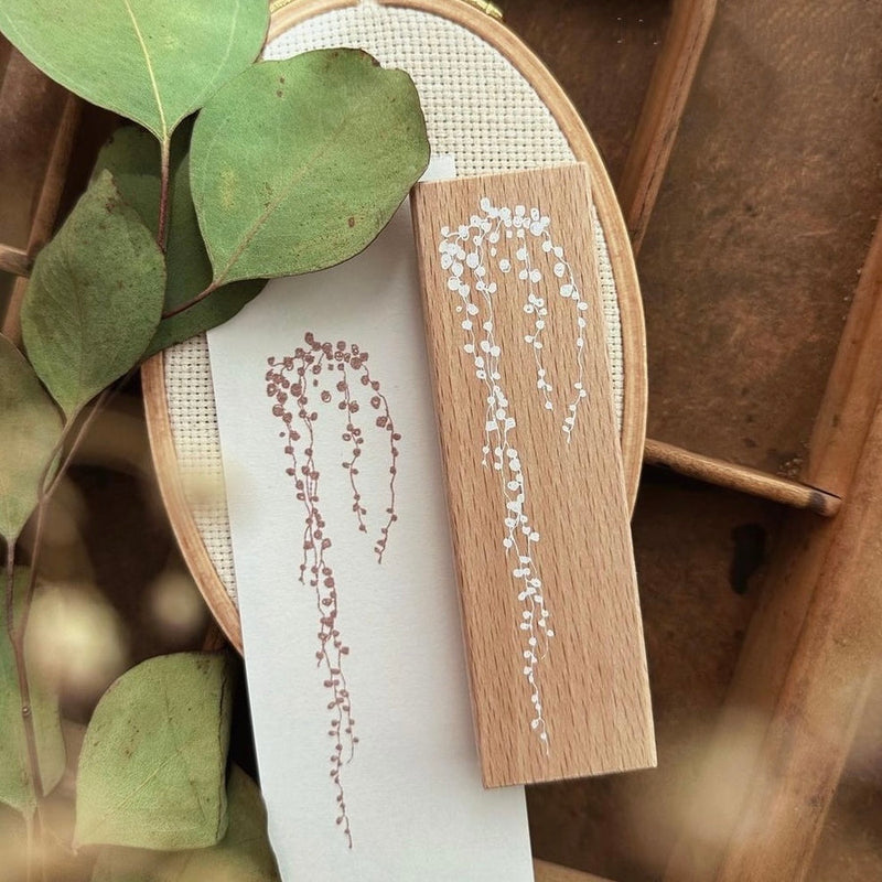 NOVE Lynn 2.0 Rubber Stamp String Of Pearls Long