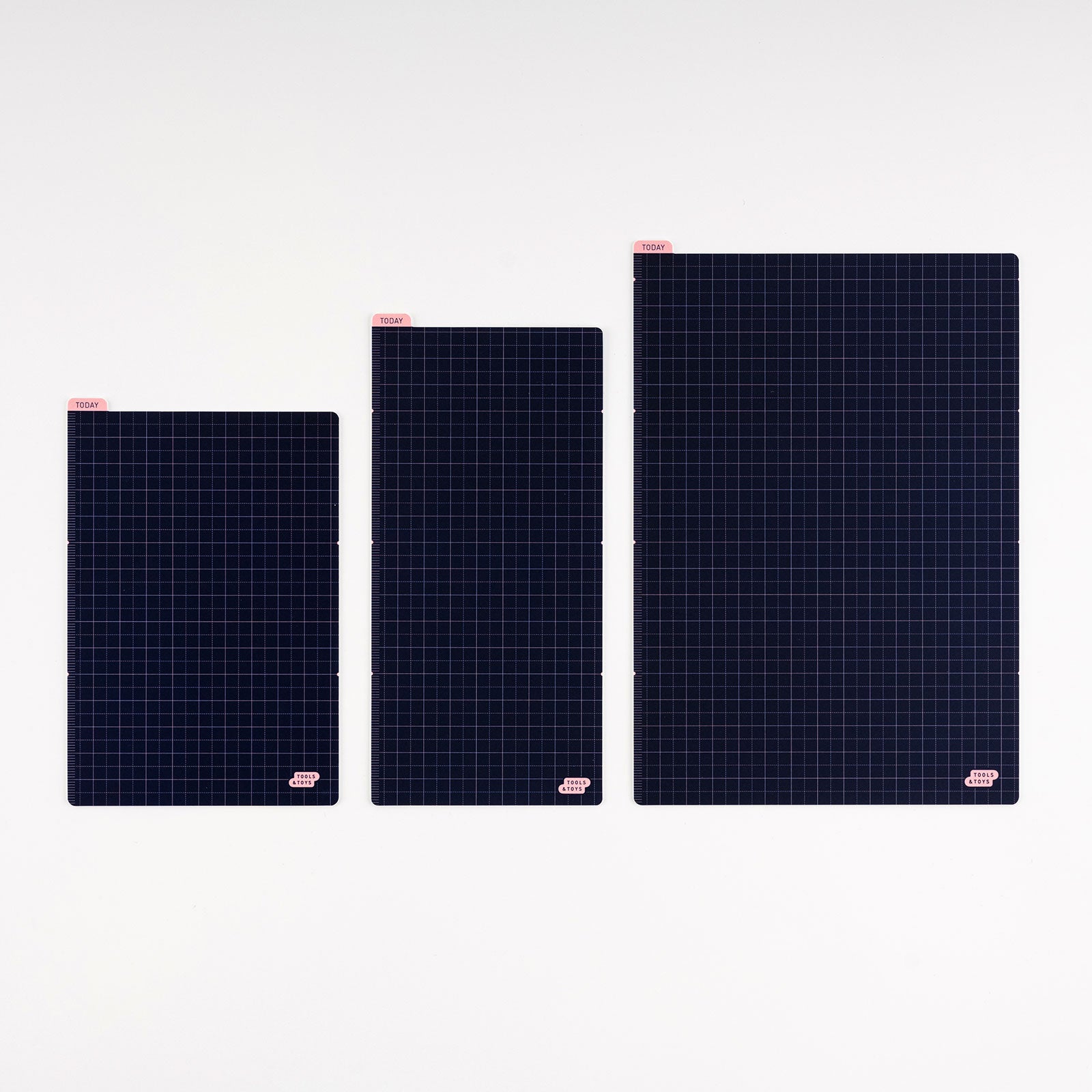 HOBONICHI Pencil Board Navy x Pink Cousin