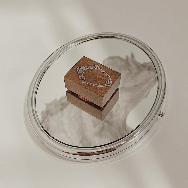 JIEYANOW ATELIER Rubber Stamp Badge Mirror
