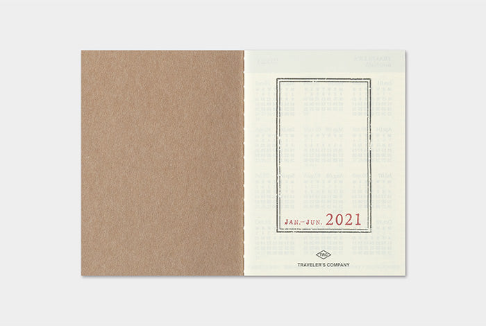 TRAVELER'S 2021 Notebook Passport Size Refill Weekly