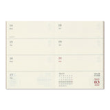 TRAVELER'S 2022 Notebook Passport Size Refill Weekly