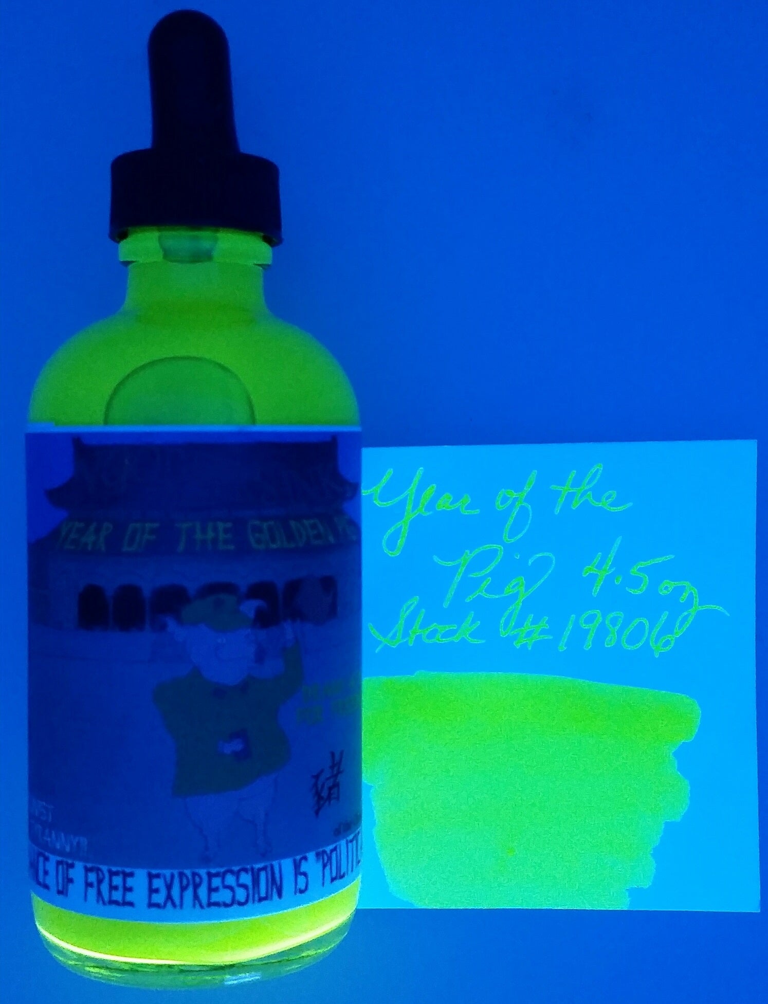 NOODLER'S Ink 4.5oz Year of the Pig Highlighter + Free Pen