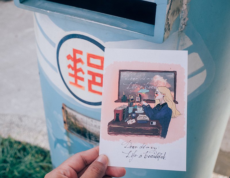 LA DOLCE VITA Postcard Dear Diary Life Is Beautiful