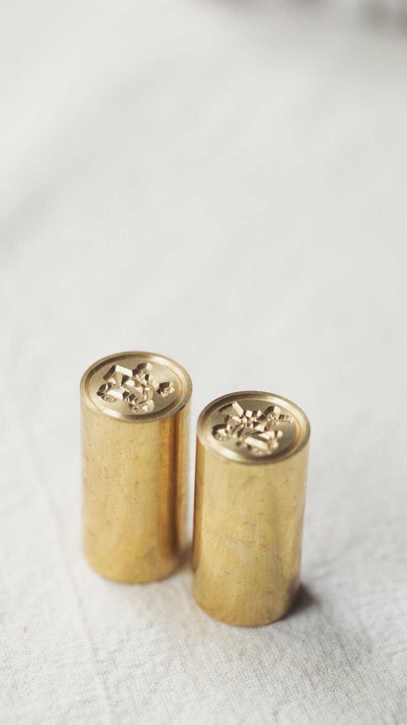 MODAIZHI One Day II Wax Seal Stamp Courier