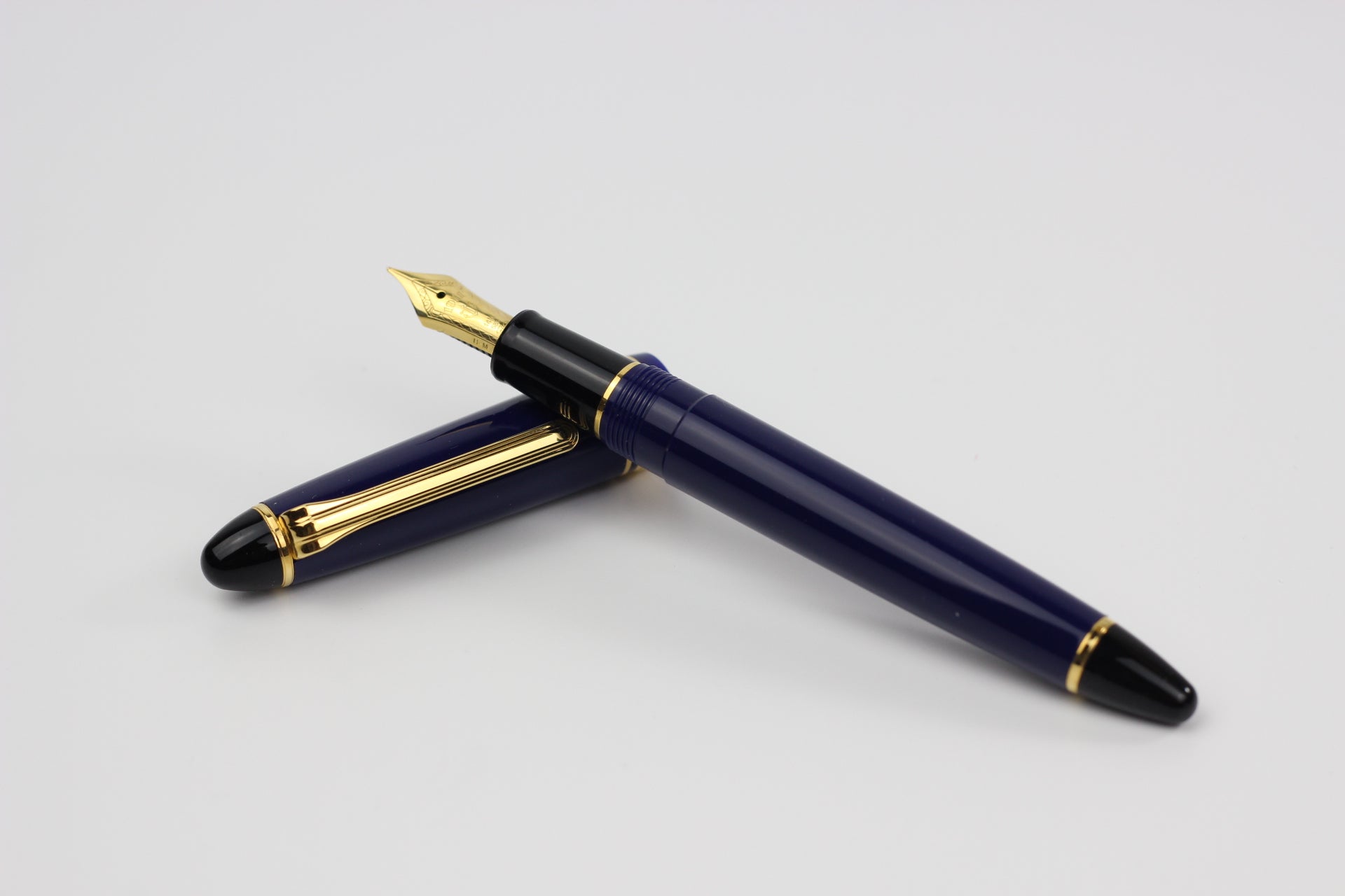 SAILOR 1911 Standard Blue F.Pen GT 14K