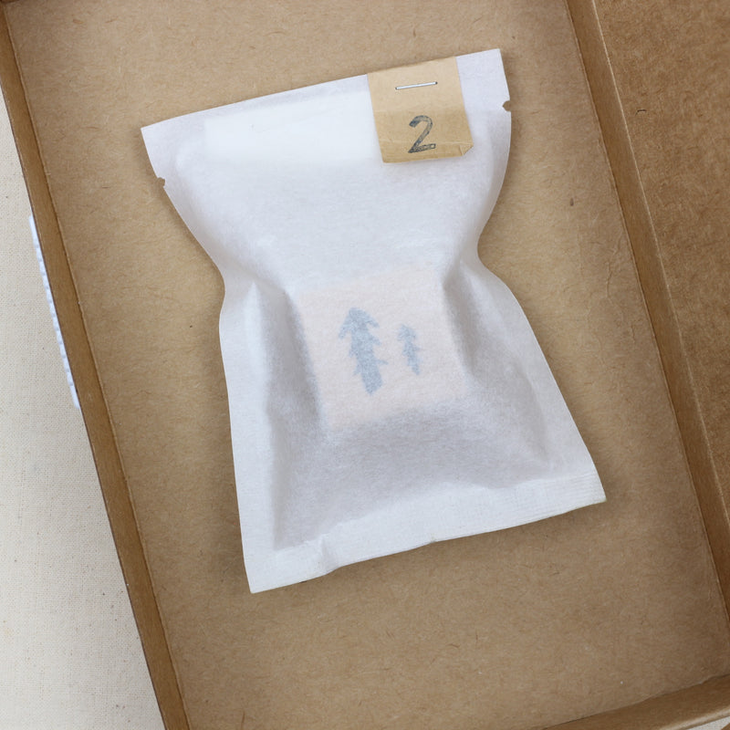 EVAKAKU Single Stamp Tree