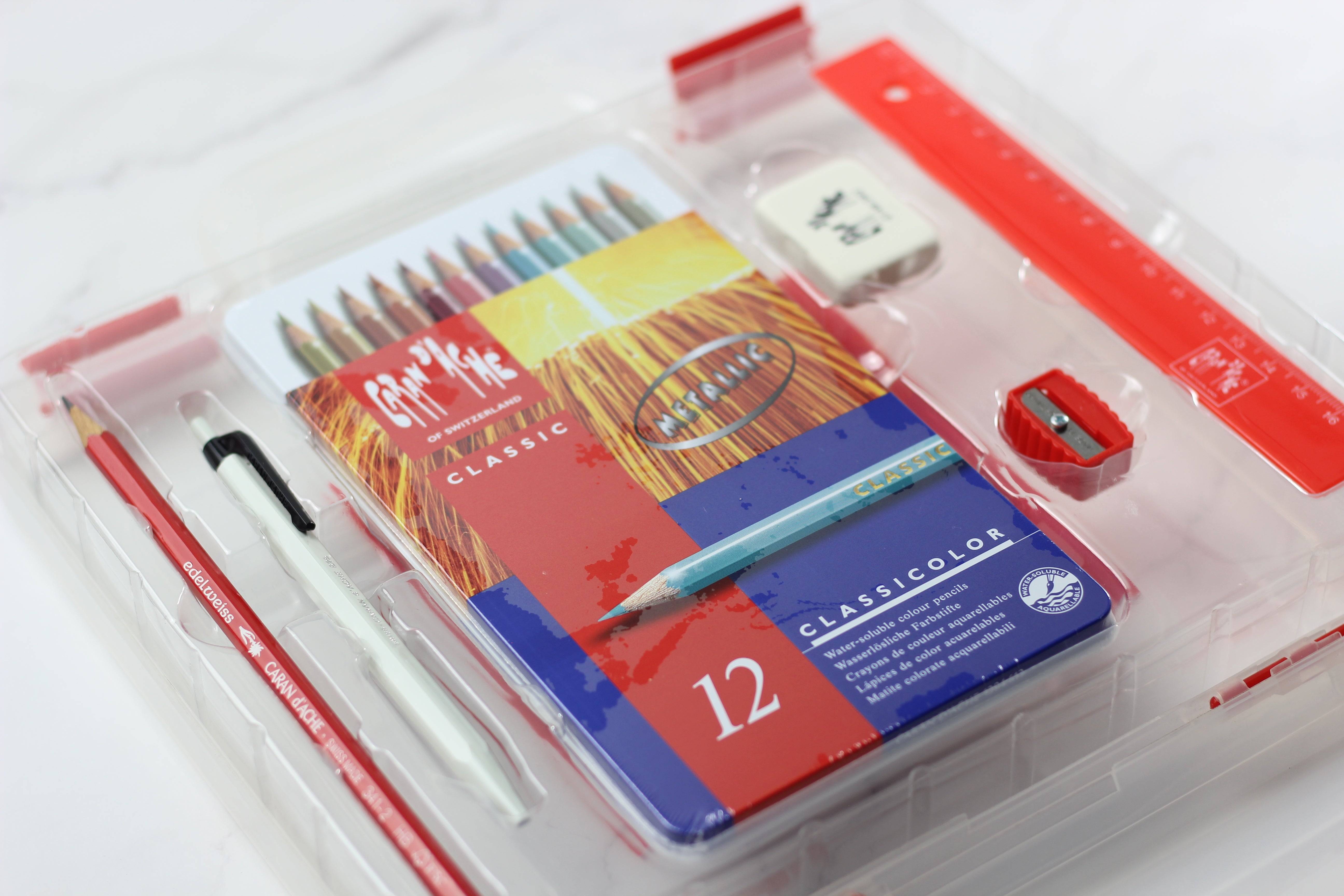 CARAN D'ACHE Classic Metallic 12 in Plastic Case with Materials