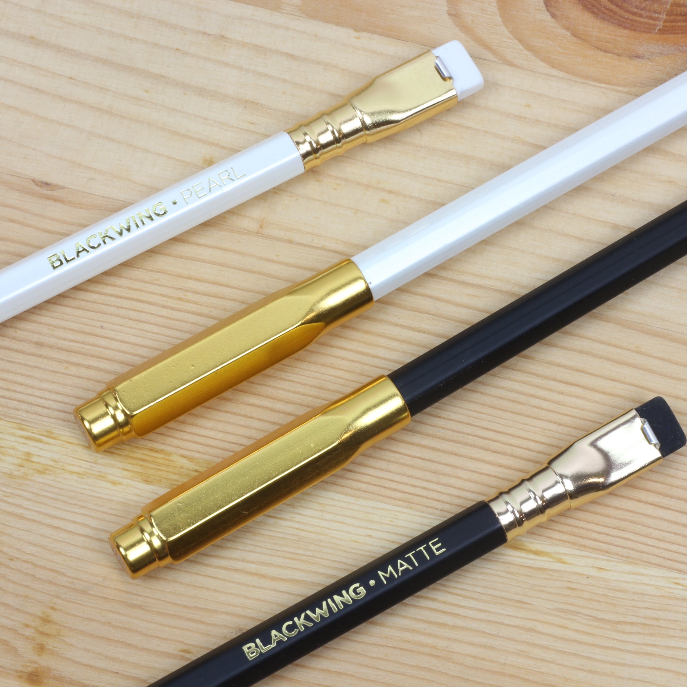 BLACKWING Pearl Pencil Balanced Graphite