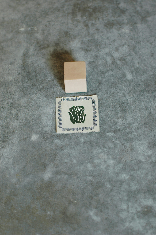 CLASSIKY Porcelain Stamp Tulip Field