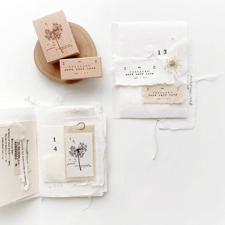 NYRET Rubber Stamp Dandelion