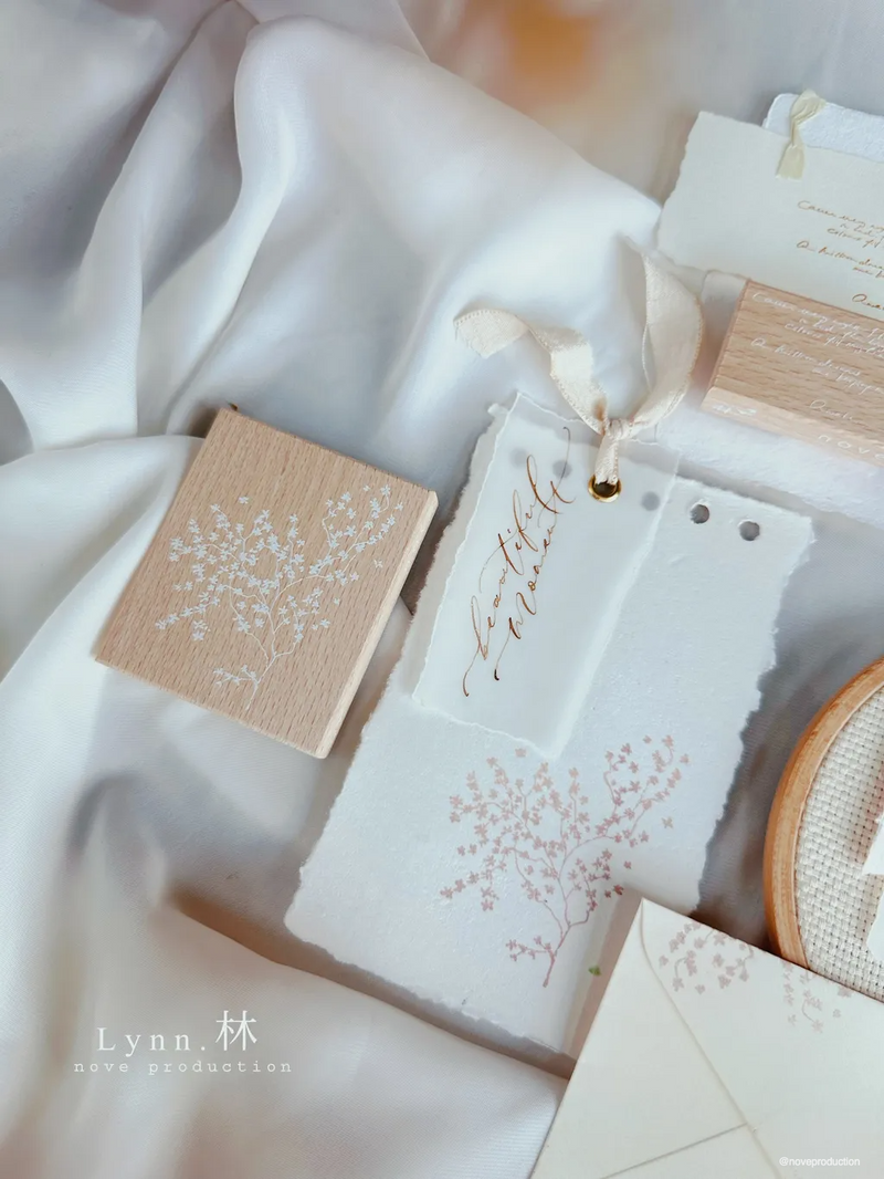 NOVE Lynn Rubber Stamp Pieris