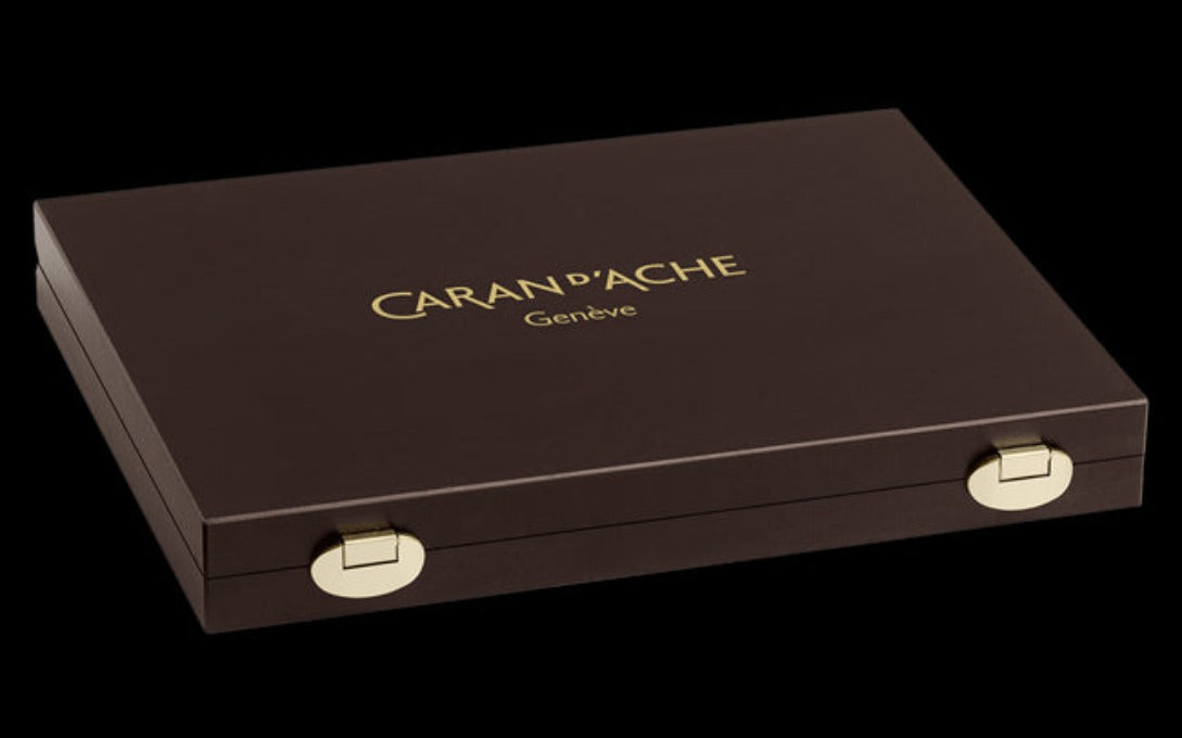 CARAN D'ACHE The Wooden Boxes Novelties 30 Prismalo 40 Neocolor II