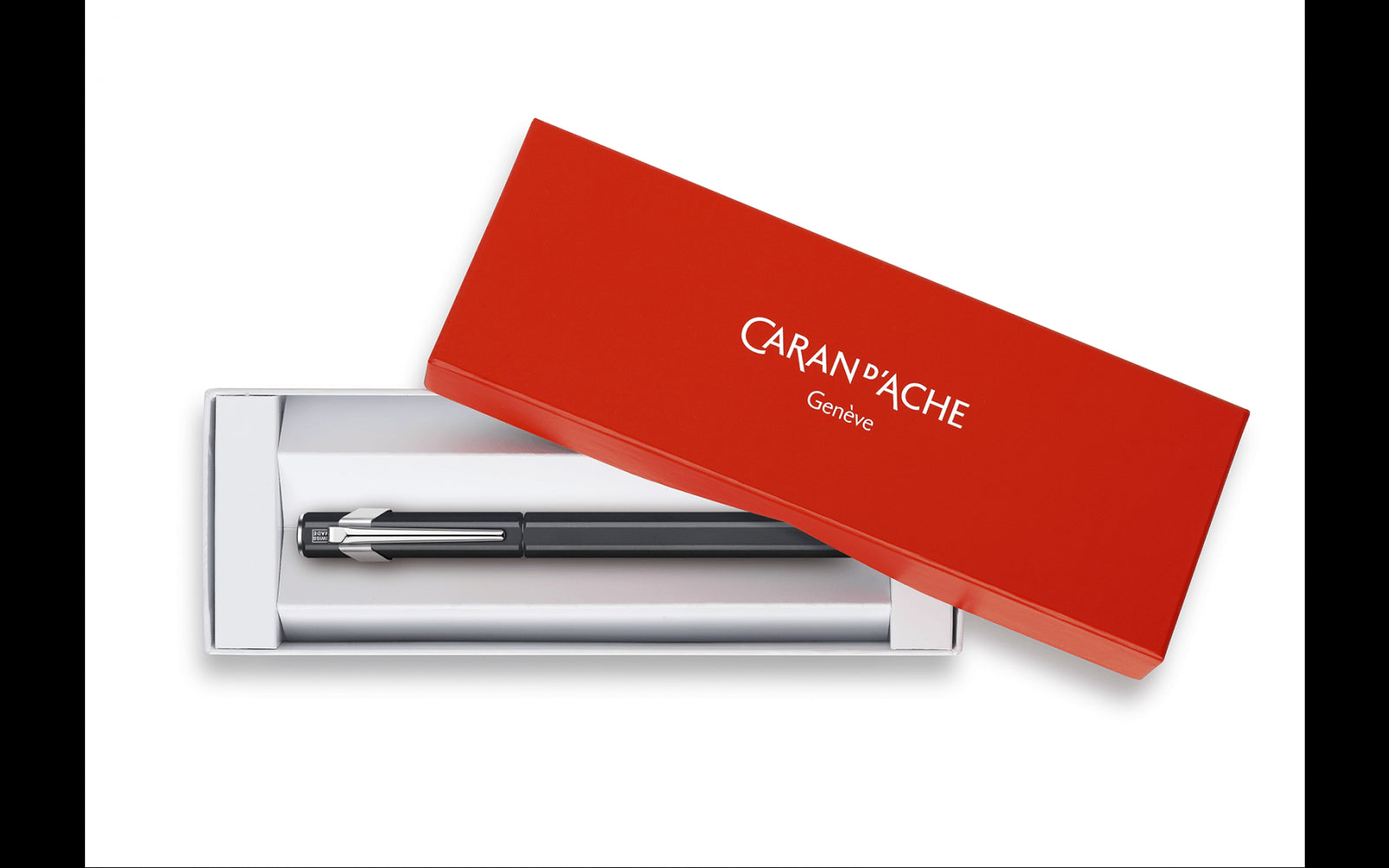CARAN D'ACHE 849 Fountain Pen