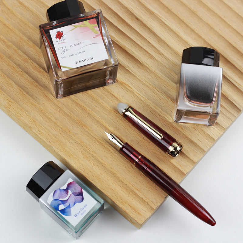 SAILOR Shikiori Tsukuyono Minamo Fountain Pen Yodaki