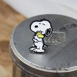 SUPA LUNA Enamel Pin Snoopy Hugs