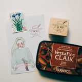 LA DOLCE VITA Rubber Stamp Travelling Girl